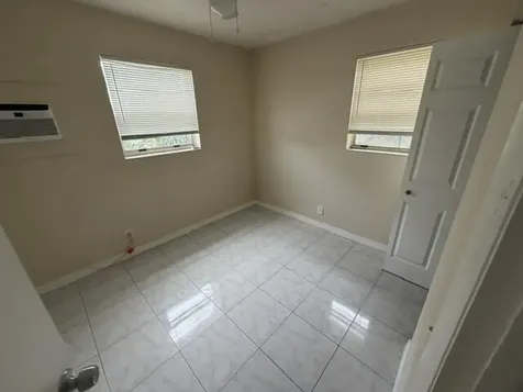 1360 10th Street West Palm Beach FL 33401