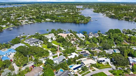391 W Riverside Drive Tequesta FL 33469