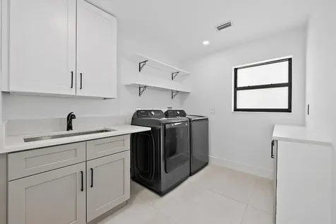 391 W Riverside Drive Tequesta FL 33469