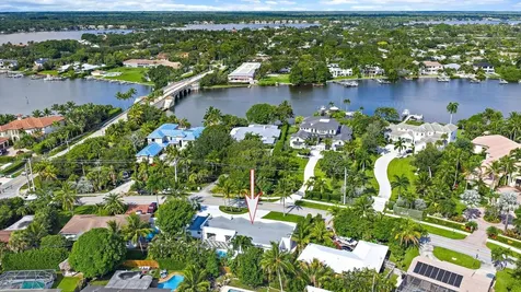 391 W Riverside Drive Tequesta FL 33469
