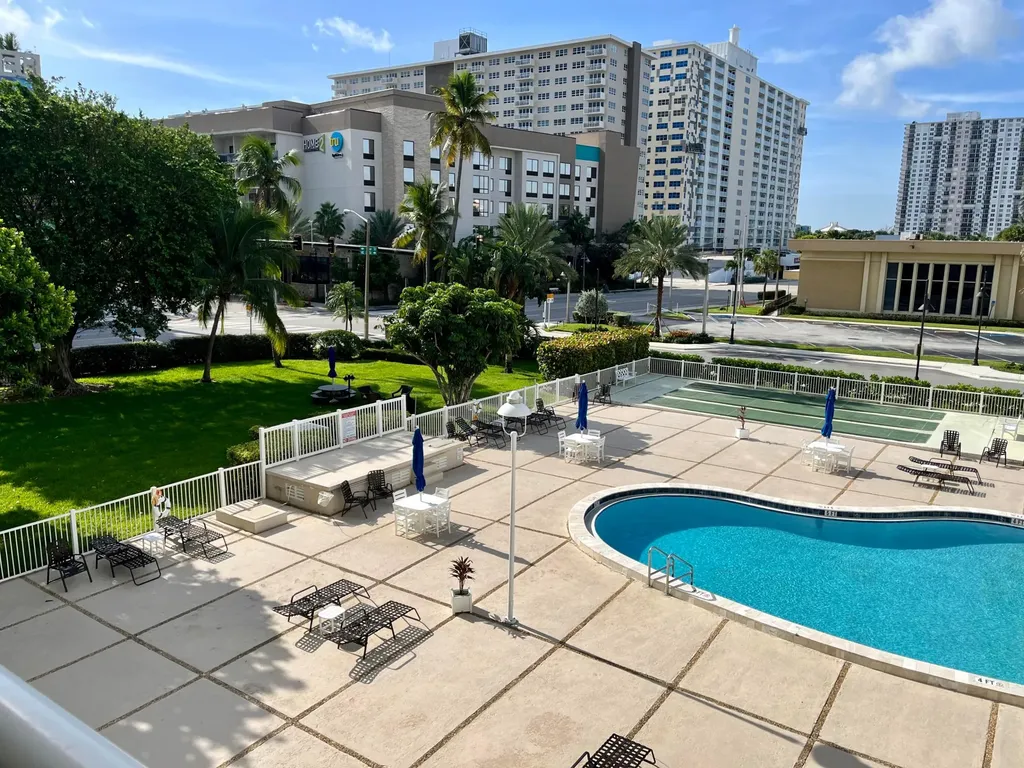 201 N Ocean Boulevard Pompano Beach FL 33062