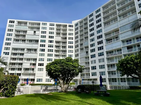 201 N Ocean Boulevard Pompano Beach FL 33062