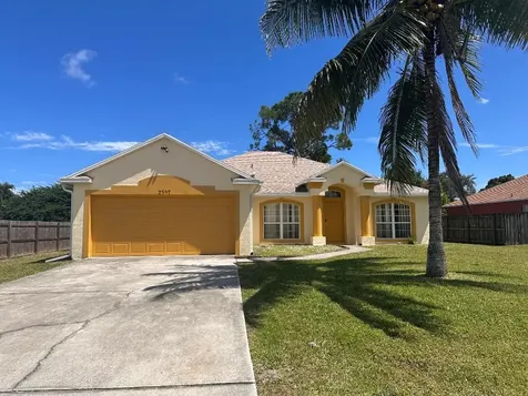 2397 SE Addison Street Port St Lucie FL 34984