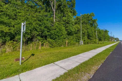 5900 N Us Highway 1 Highway St. Augustine FL 32095