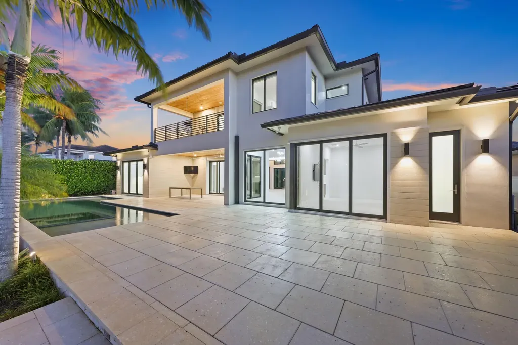 933 Allamanda Drive Delray Beach FL 33483