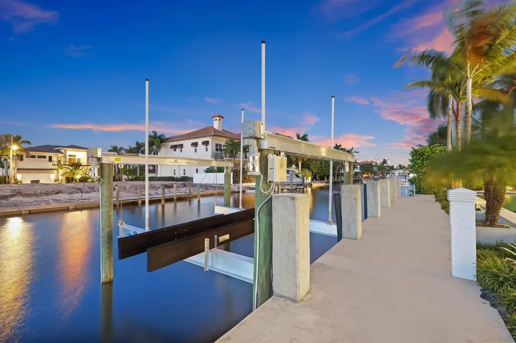 933 Allamanda Drive Delray Beach FL 33483