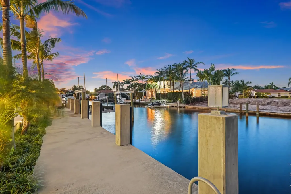 933 Allamanda Drive Delray Beach FL 33483