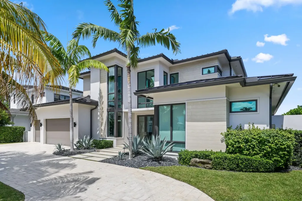 933 Allamanda Drive Delray Beach FL 33483
