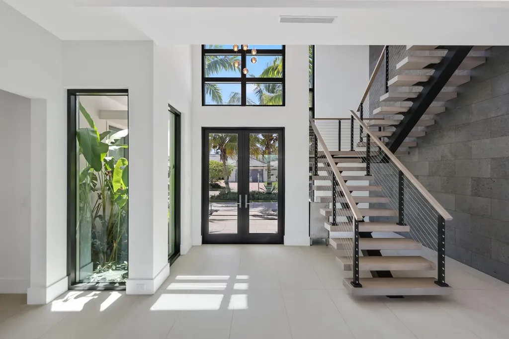 933 Allamanda Drive Delray Beach FL 33483