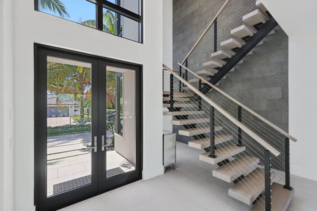 933 Allamanda Drive Delray Beach FL 33483