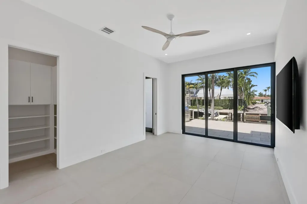 933 Allamanda Drive Delray Beach FL 33483