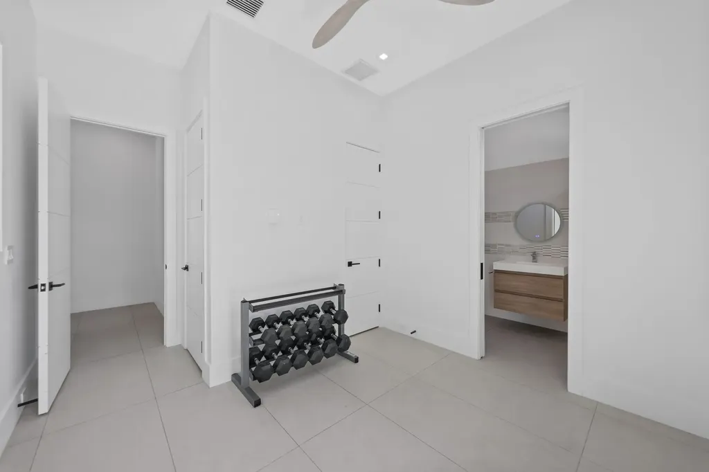 933 Allamanda Drive Delray Beach FL 33483