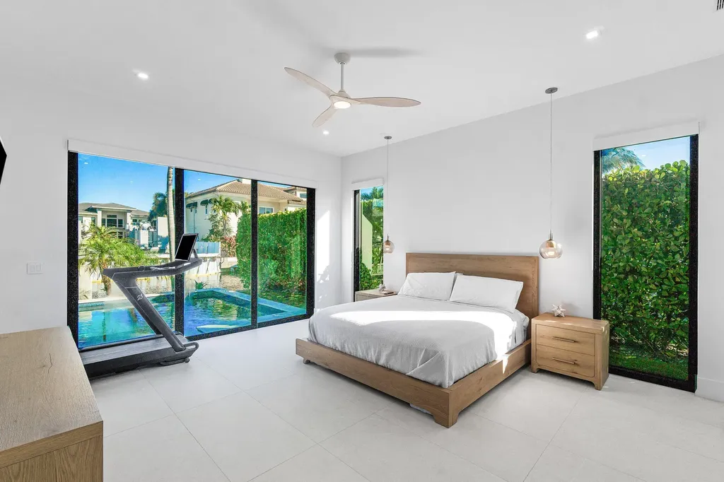 933 Allamanda Drive Delray Beach FL 33483