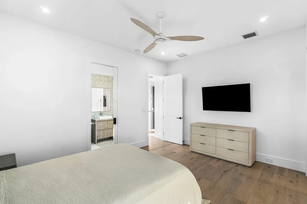 933 Allamanda Drive Delray Beach FL 33483
