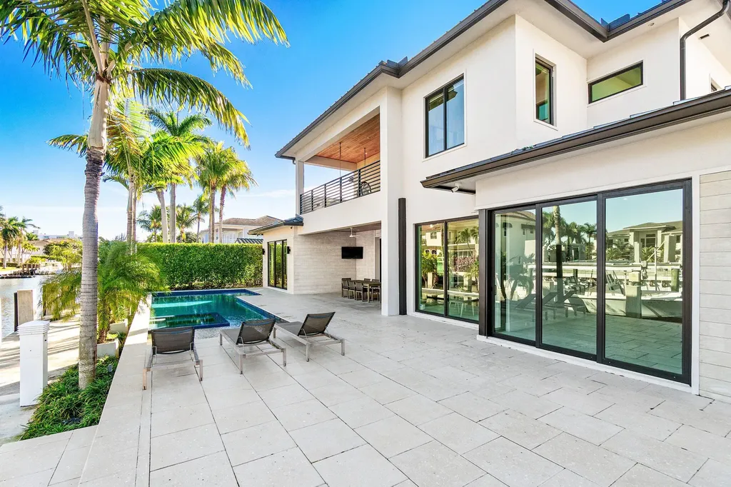 933 Allamanda Drive Delray Beach FL 33483