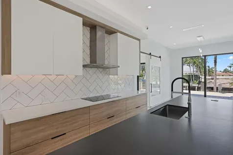 933 Allamanda Drive Delray Beach FL 33483