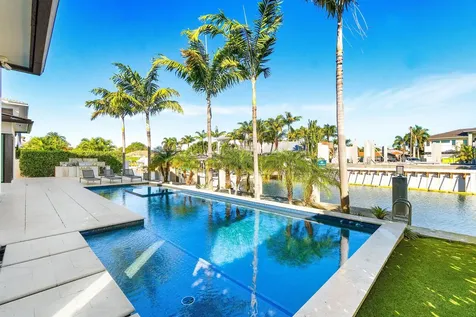 933 Allamanda Drive Delray Beach FL 33483