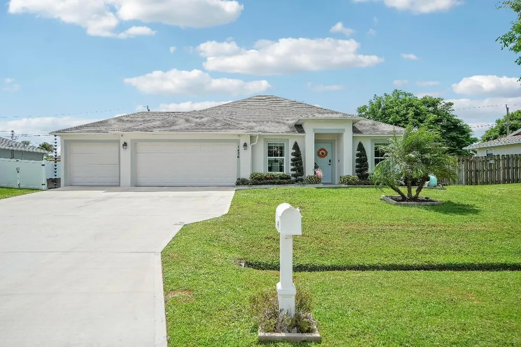 1426 SW Devera Avenue Port St Lucie FL 34953
