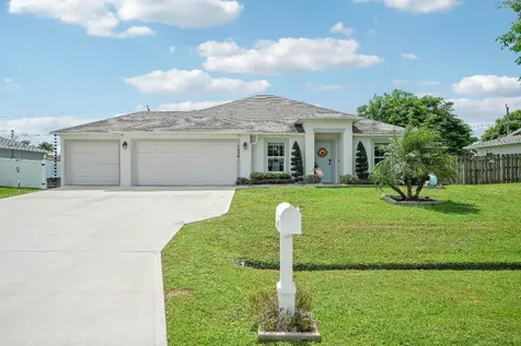 1426 SW Devera Avenue Port St Lucie FL 34953