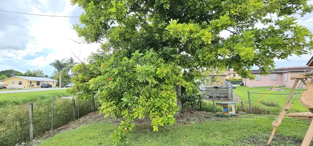 632 SW 13th Street Belle Glade FL 33430