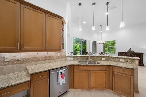 469 NW Blue Lake Drive Port St Lucie FL 34986