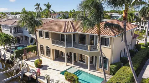 838 NE 70th Street Boca Raton FL 33487