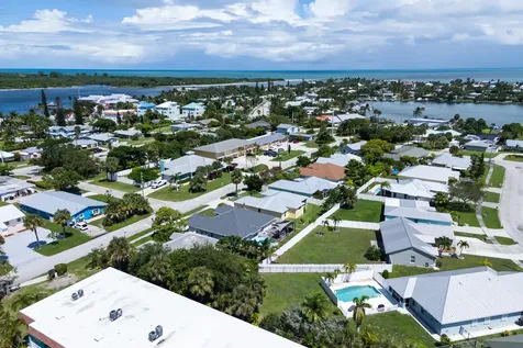 1225 Carlton Court Fort Pierce FL 34949