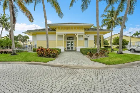 505 Mariner Bay Boulevard Fort Pierce FL 34949