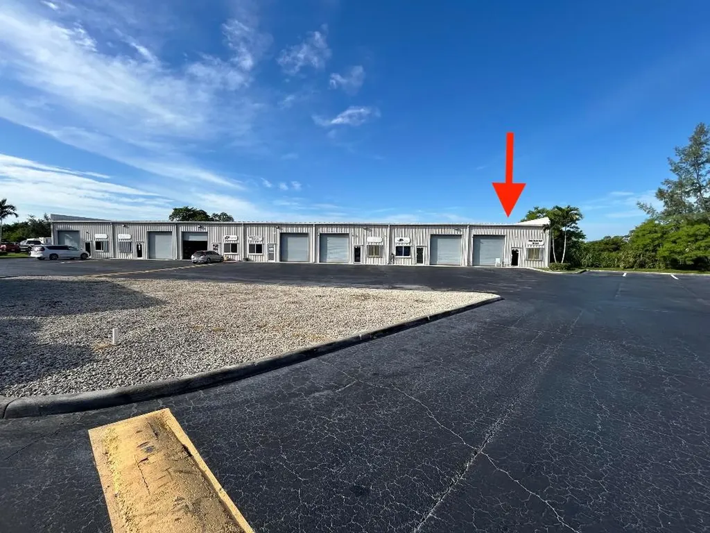 806 Old Dixie Highway Lake Park FL 33403