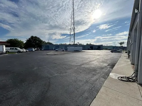 806 Old Dixie Highway Lake Park FL 33403