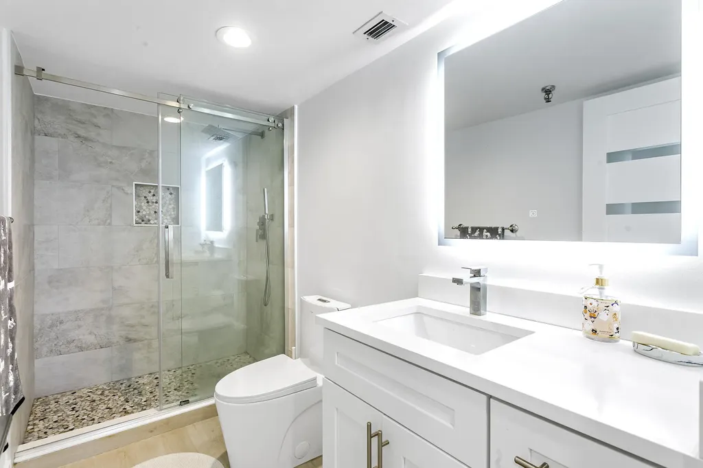 3912 S Ocean Boulevard Highland Beach FL 33487