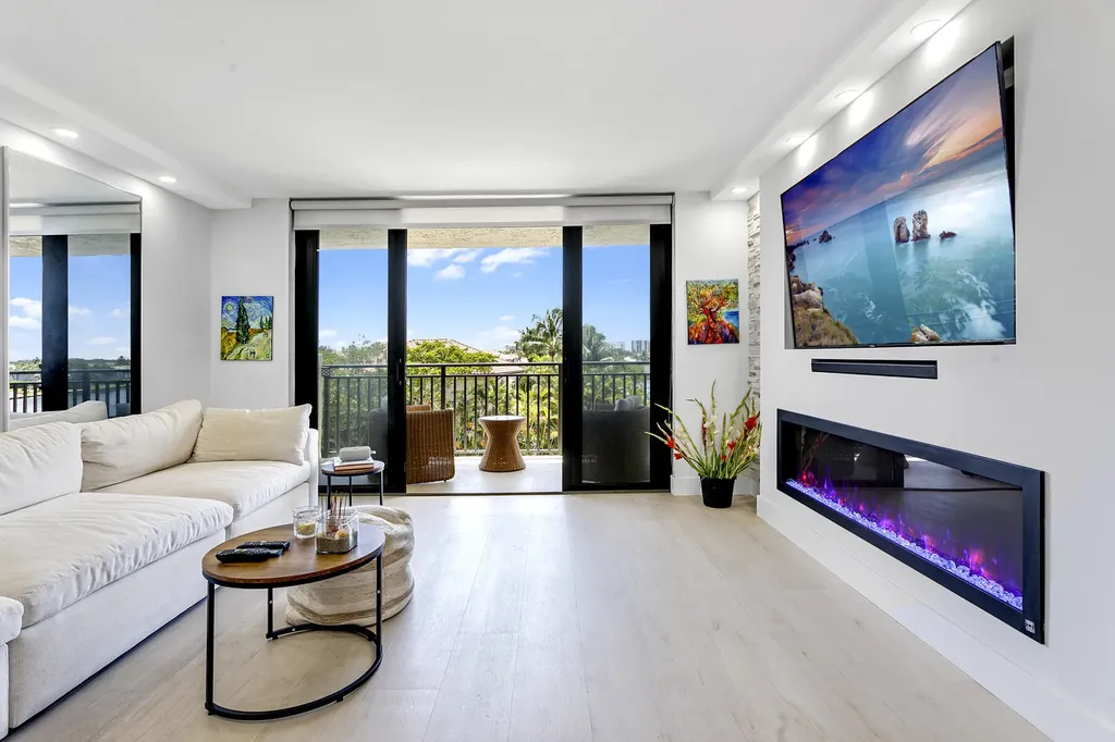 3912 S Ocean Boulevard Highland Beach FL 33487