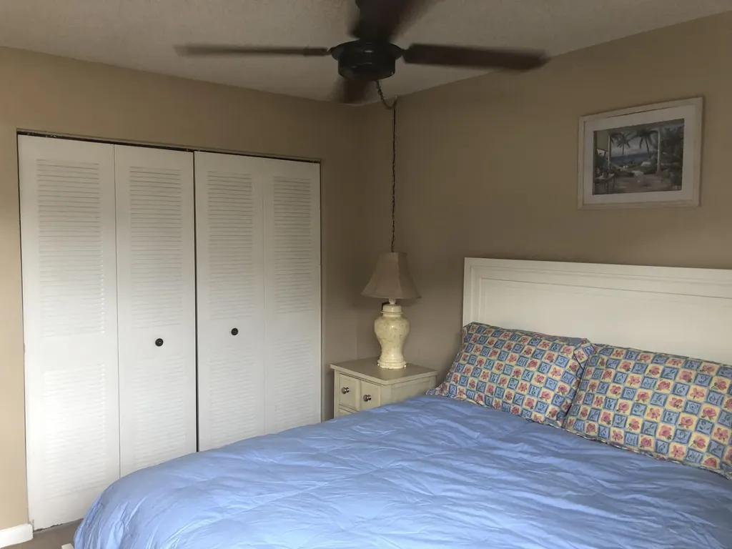 499 Piedmont K Delray Beach FL 33484