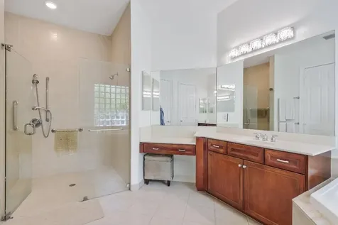 8888 Rockridge Glen Cove Boynton Beach FL 33473