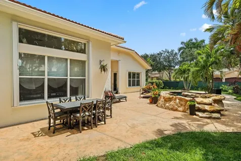 8888 Rockridge Glen Cove Boynton Beach FL 33473