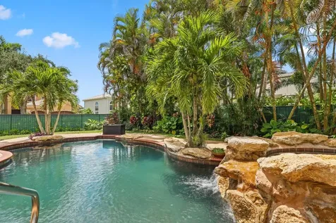 8888 Rockridge Glen Cove Boynton Beach FL 33473