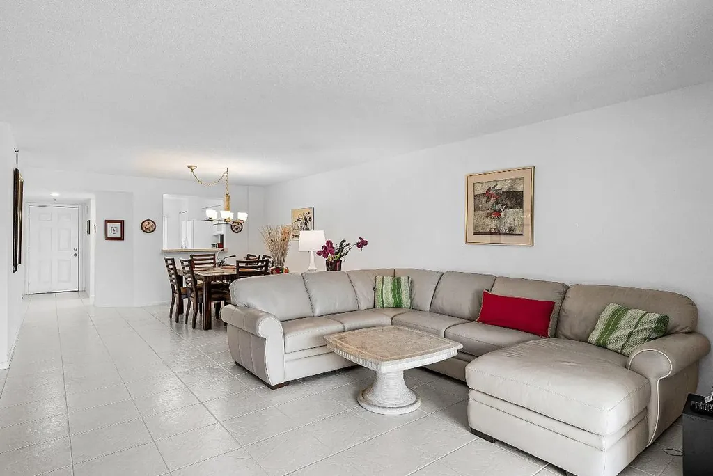12560 Majesty Circle Boynton Beach FL 33437