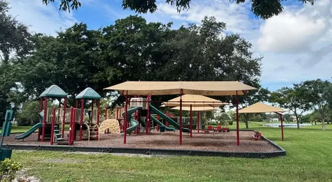 2932 Banyan Boulevard Circle NW Boca Raton FL 33431