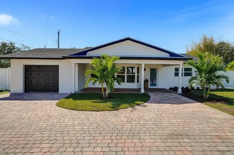530 Kingbird Circle Delray Beach FL 33444