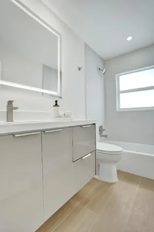 530 Kingbird Circle Delray Beach FL 33444