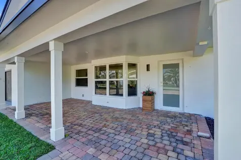 530 Kingbird Circle Delray Beach FL 33444