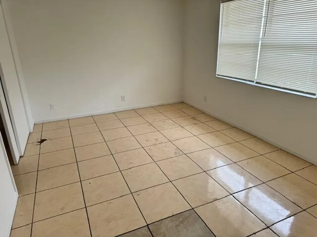 1709 S Federal Highway Lake Worth Beach FL 33460