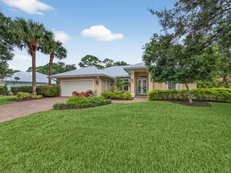 8836 SW Fishermans Wharf Drive Stuart FL 34997