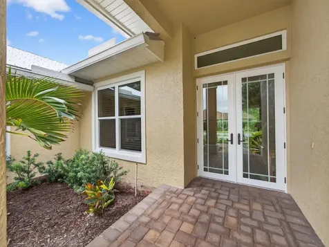 8836 SW Fishermans Wharf Drive Stuart FL 34997