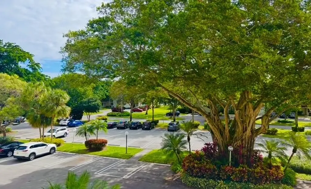 3080 N Course Drive Pompano Beach FL 33069