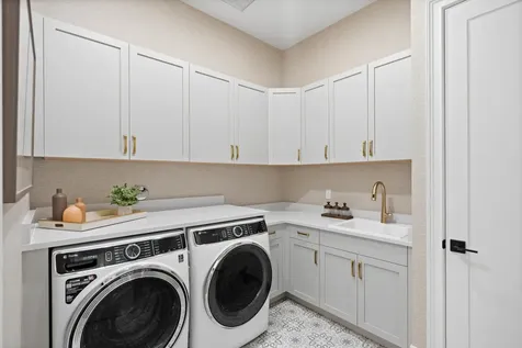 9241 Seaglass Court Vero Beach FL 32963