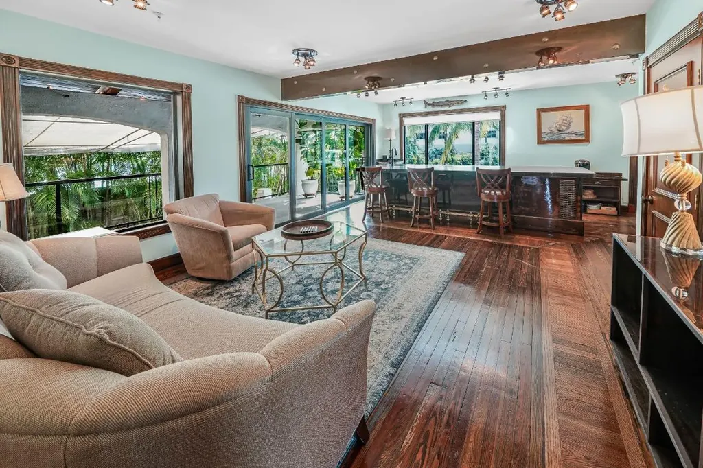 512 SW Saint Lucie Crescent Stuart FL 34994