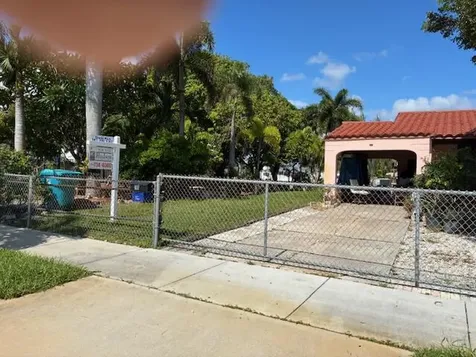 617 NE 8th Avenue Boynton Beach FL 33435