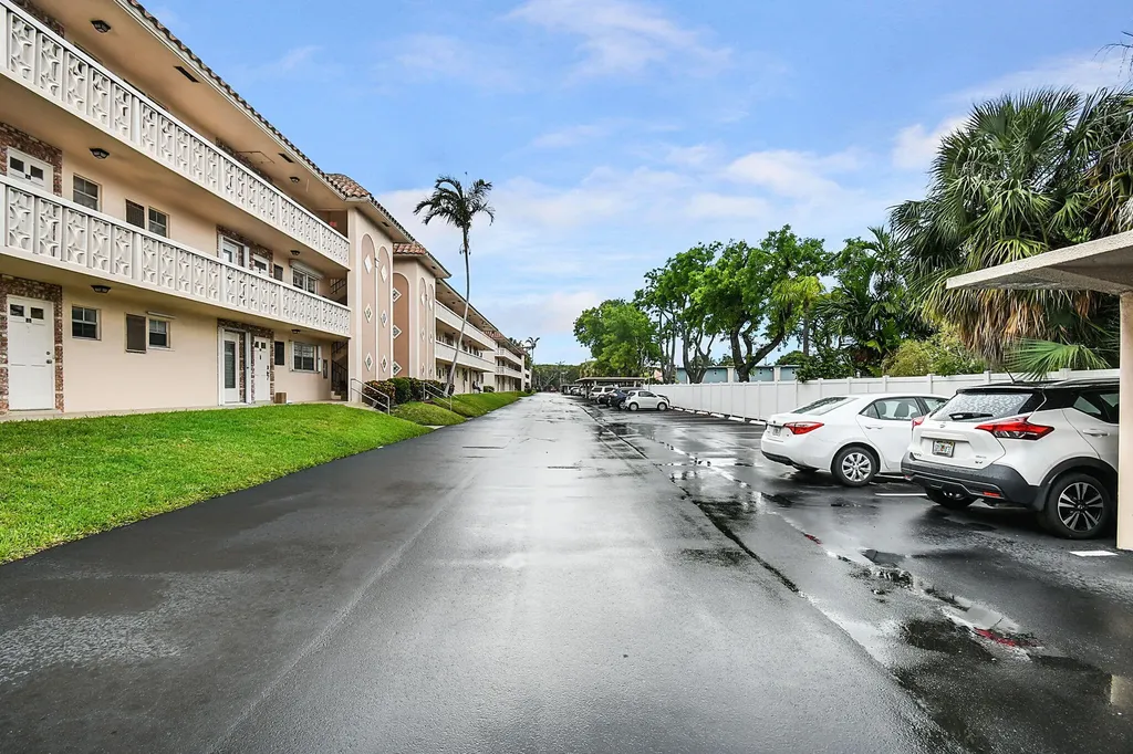 400 NE 20th Street Boca Raton FL 33431