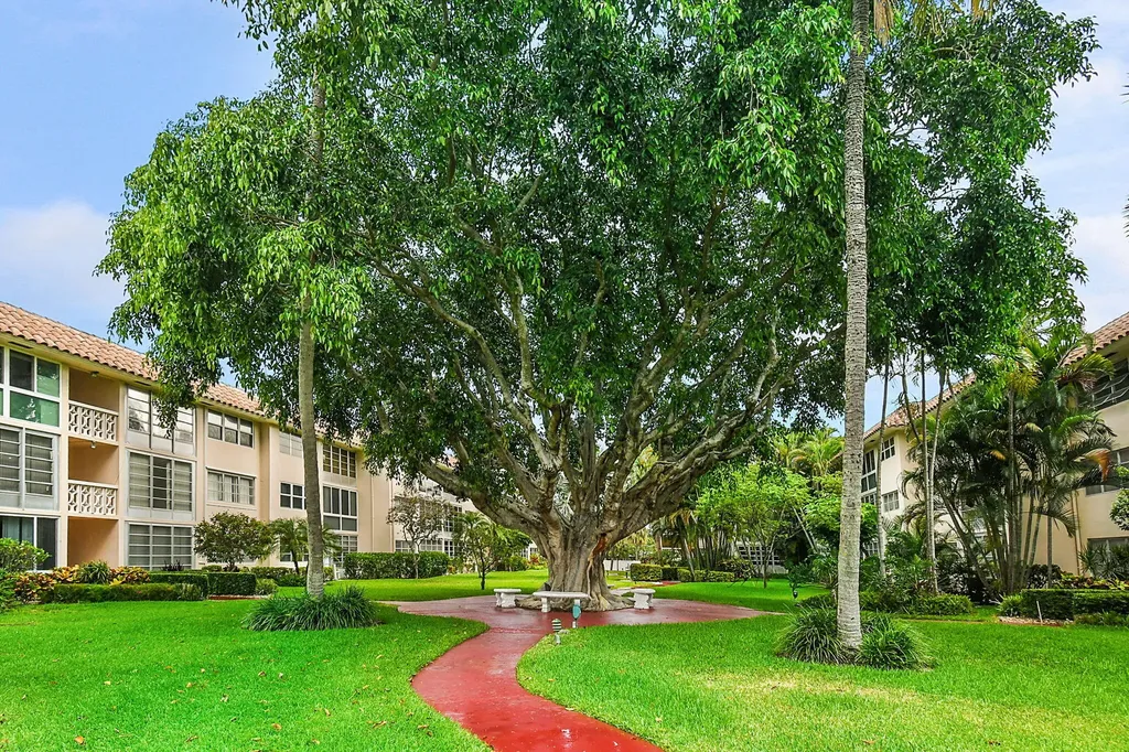400 NE 20th Street Boca Raton FL 33431